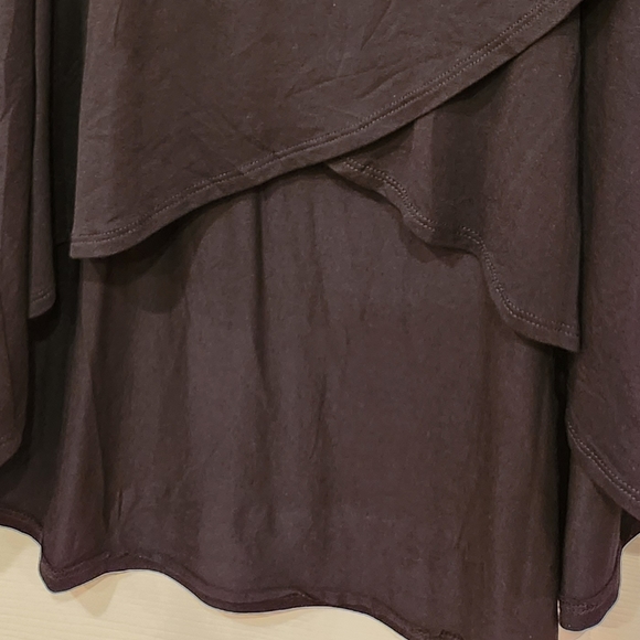 Ava James Plus size tiered blouse in Black - Picture 3 of 3